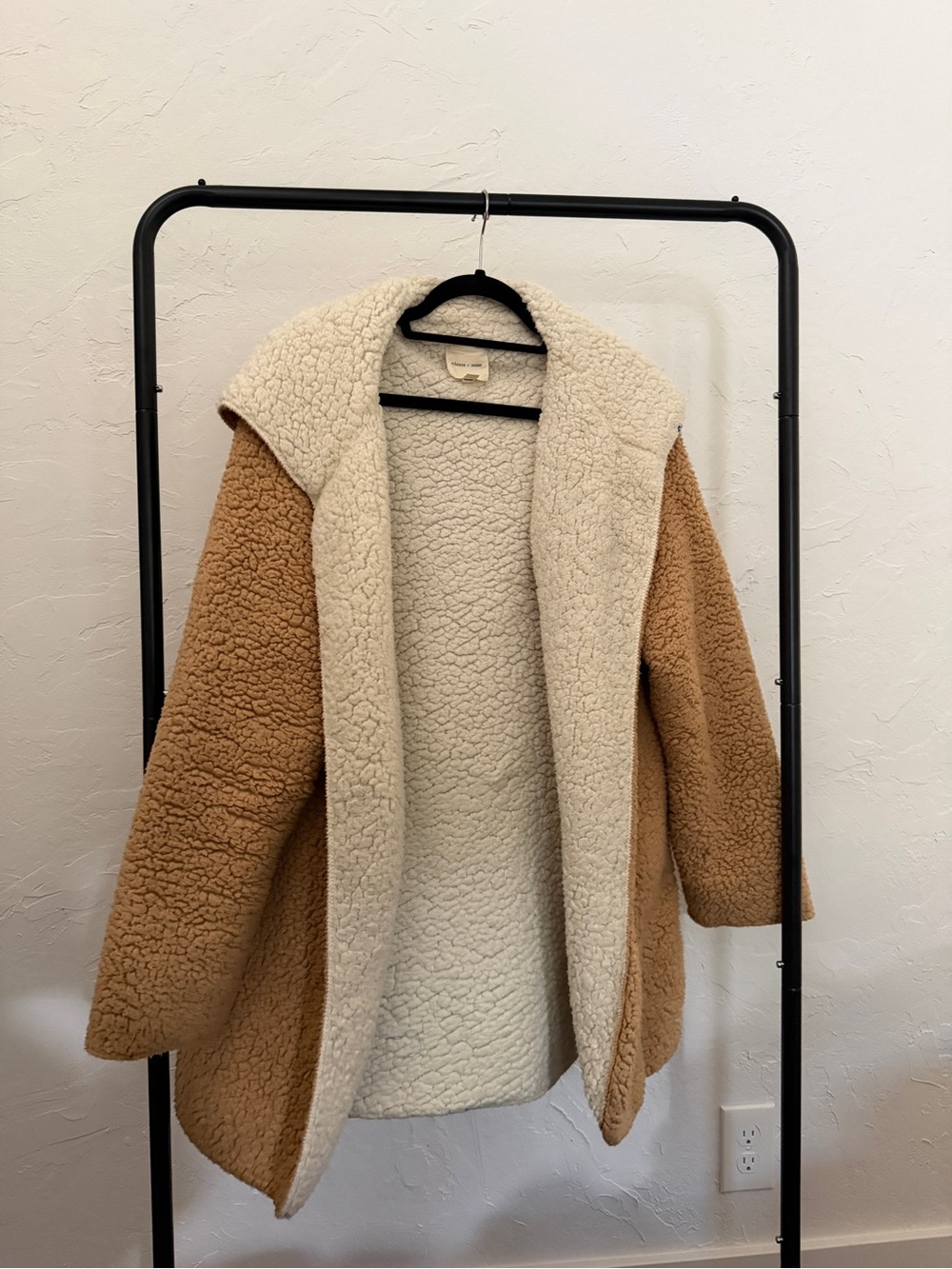silence + noise Reversible Teddy Sherpa Coat in Camel & Cream